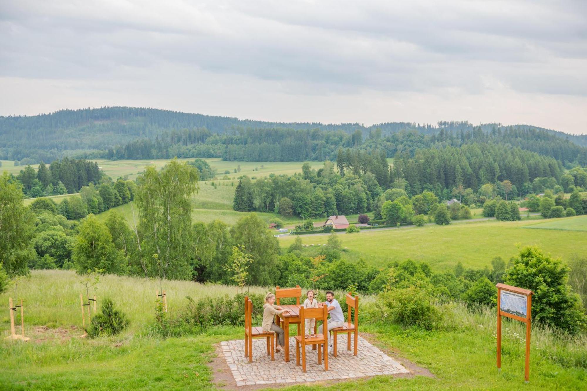 Rajska Polana Domki Premium ,Na Odludziu Z Prywatna Balia Z Jacuzzi I Sauna ,Cisza,Rowery Elektryczne,Gory,Astroprzygoda,- Adrspach, Skalne Miasto, Zamek Ksiaz,Andrzejowka,Karpacz, Sniezka,Janskie Laznie,Pec Mieroszow Екстер'єр фото