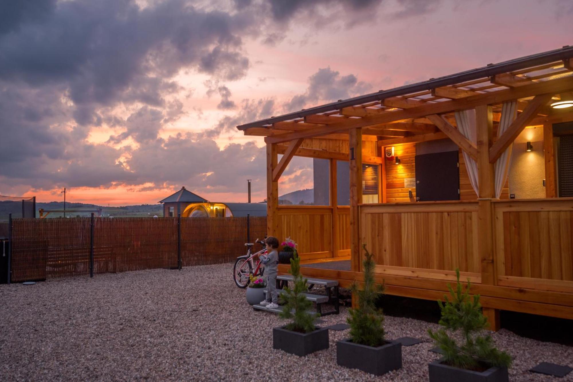 Rajska Polana Domki Premium ,Na Odludziu Z Prywatna Balia Z Jacuzzi I Sauna ,Cisza,Rowery Elektryczne,Gory,Astroprzygoda,- Adrspach, Skalne Miasto, Zamek Ksiaz,Andrzejowka,Karpacz, Sniezka,Janskie Laznie,Pec Mieroszow Екстер'єр фото